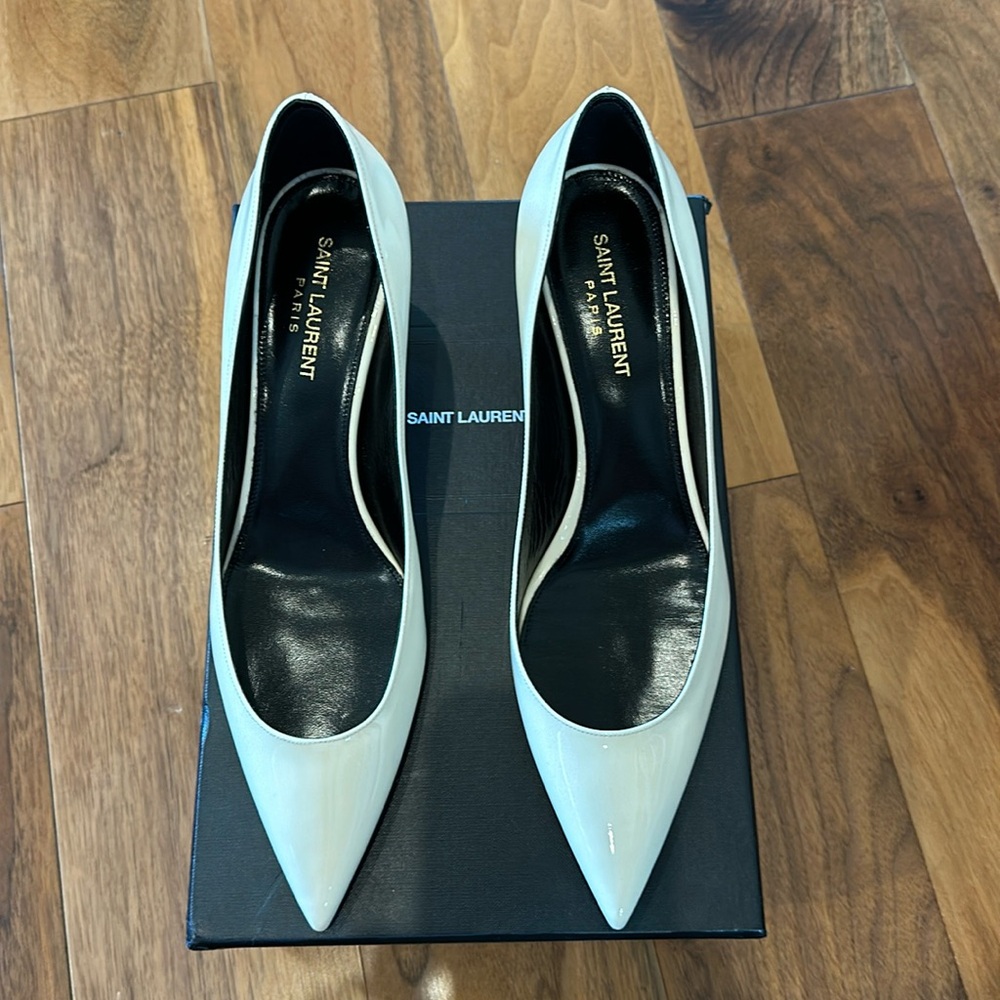 Yves Saint Laurent White Patent Leather Pointed-Toe Pumps